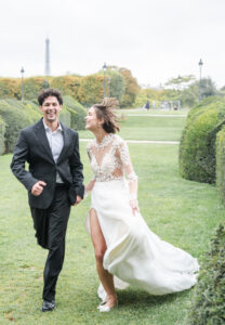 Photographie de mariage Paris région parisien dans les Yvelines,Hauts-de-seine, Essone photographe laurent souday studio jardin du louvre à Paris