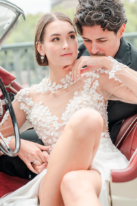 mariage à paris avec voiture de collection photographe laurent souday