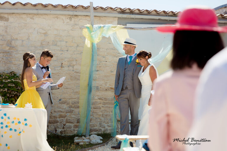 laurent souday et caroll souday mariage ceremonie laique à ile de ré